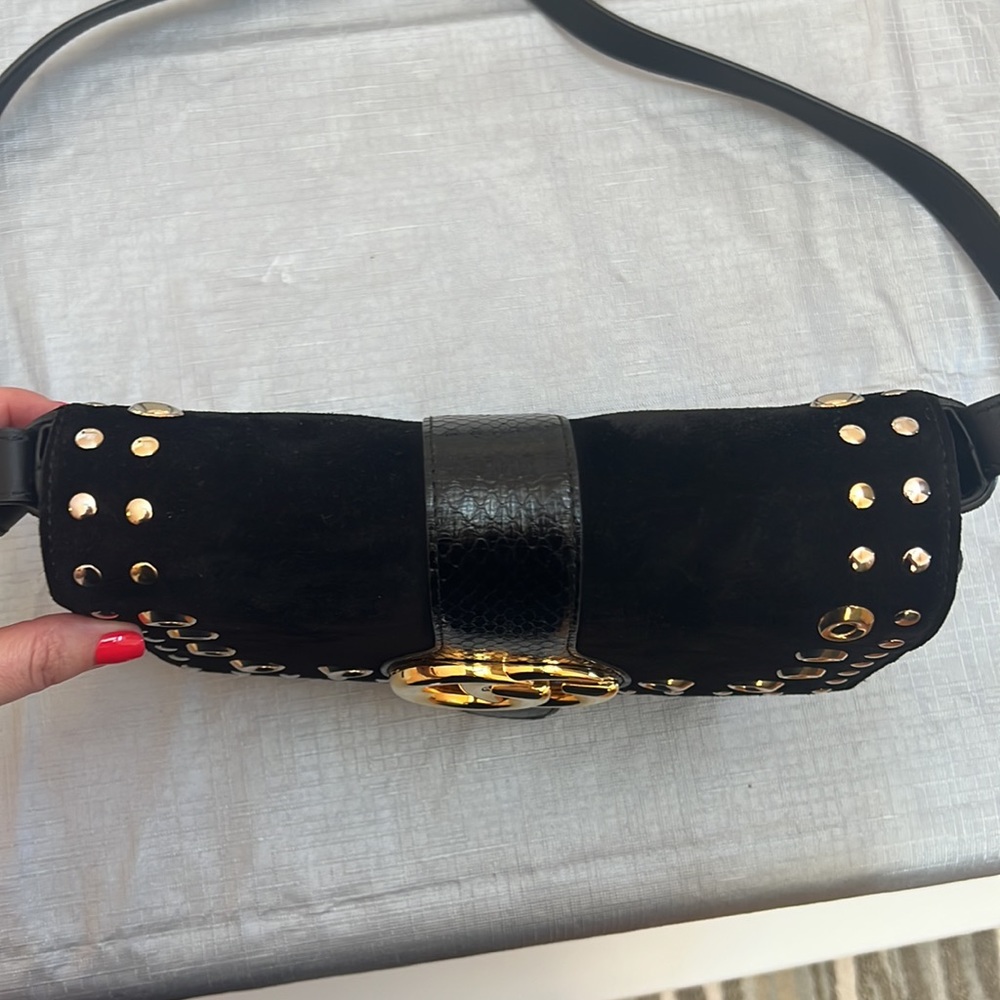 Gucci Arlie Python Messenger Bag - Picture 9 of 16